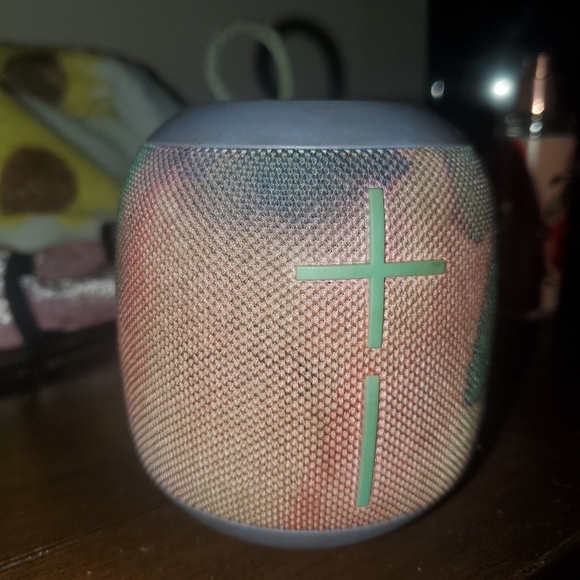 Customizes working speaker - Picture 2 of 5